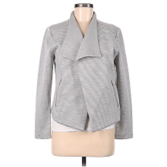 Calvin Klein light jacket. (Grey) - Picture 4 of 8